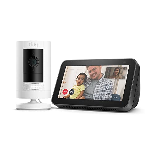 Ring Stick Up Cam Plug in von Amazon + Echo Show 5 (2. Generation, 2021) Smart Display mit Alexa | WLAN HD-Überwachungskamera Innen/Aussen mit Gegensprechfunktion, funktioniert mit Alexa