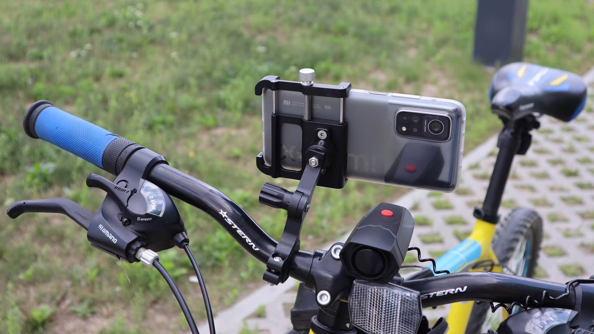 Die besten Smartphone-Halterungen für das Fahrrad - Smarte Gadgets