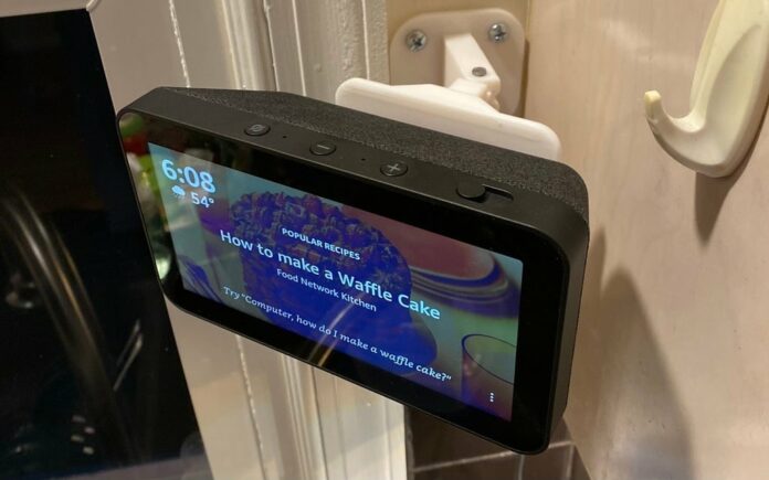 Echo Show 5 schwenkbare Wandhalterung